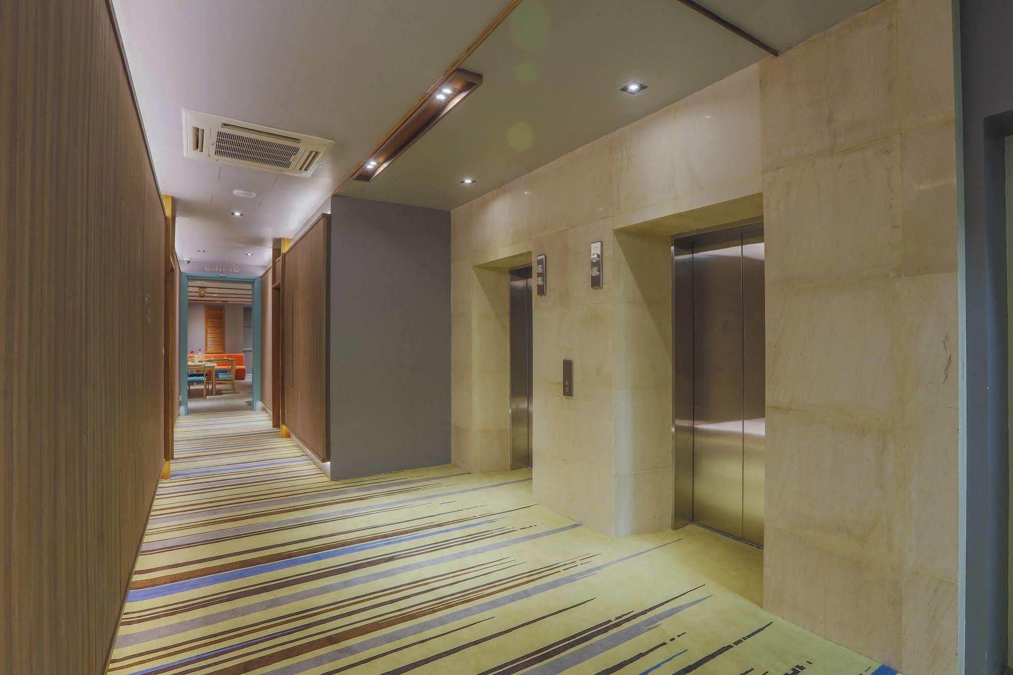 The Link Yangon Boutique Hotel Екстер'єр фото